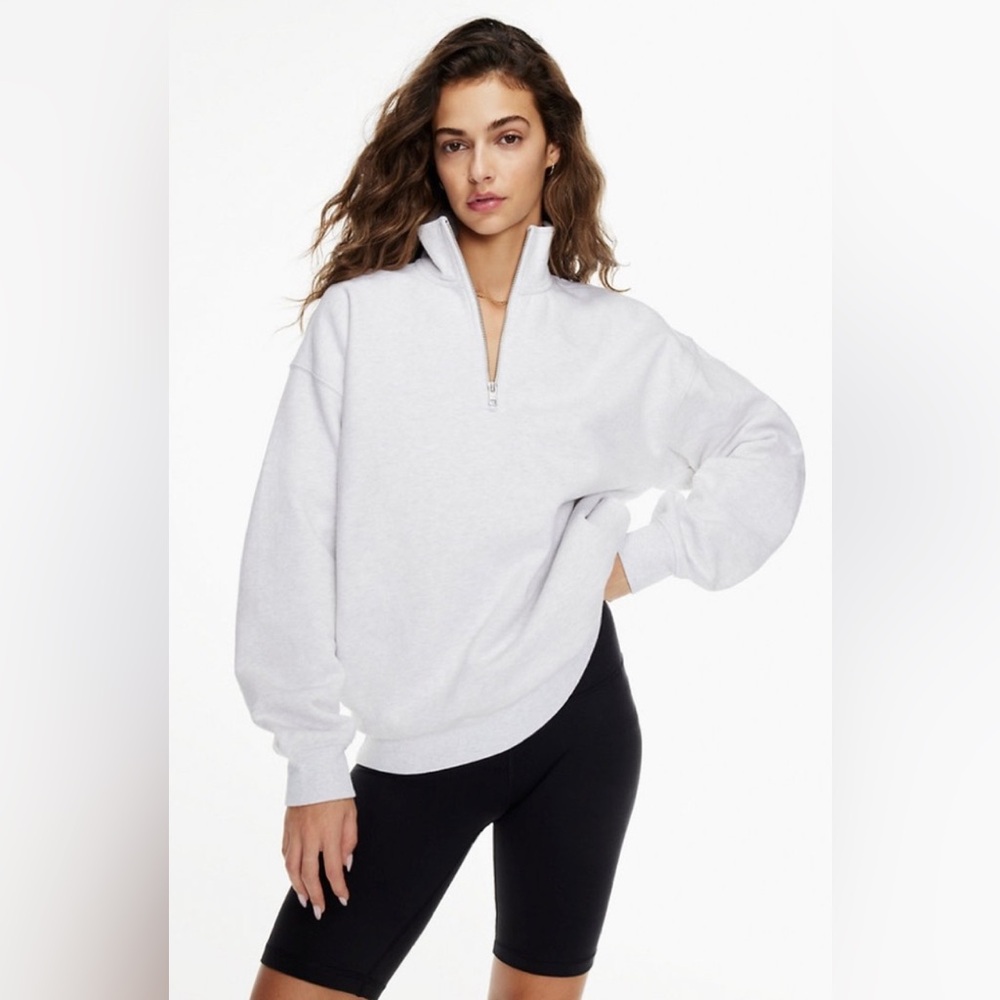 Aritzia TNA Cozy fleece mega zip quarter zip sweatshirt